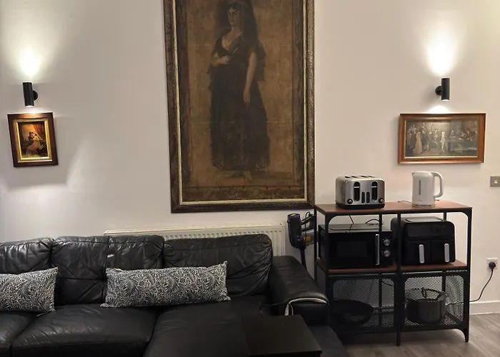 Luxury Penthouse Skyline Views Central Manchester